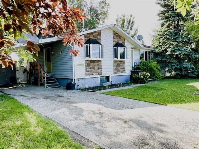 10409 115 Street, Fairview
