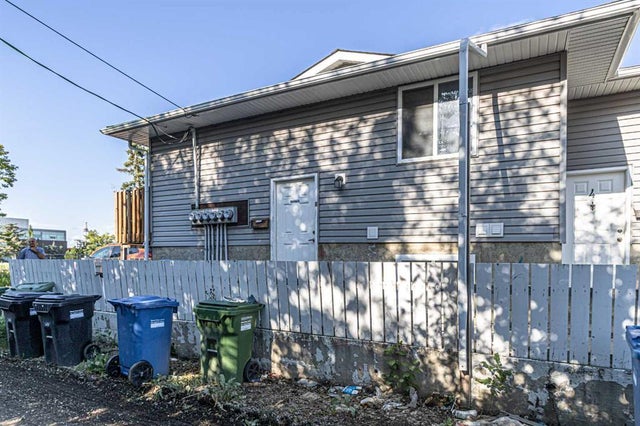 Home for Sale Located at 5, 4547 7 Avenue Southeast, Calgary, Alberta