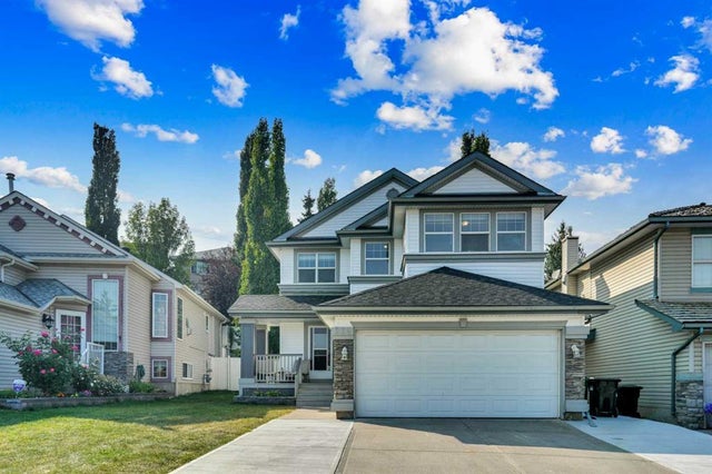 264 Harvest Hills Drive Ne, Calgary