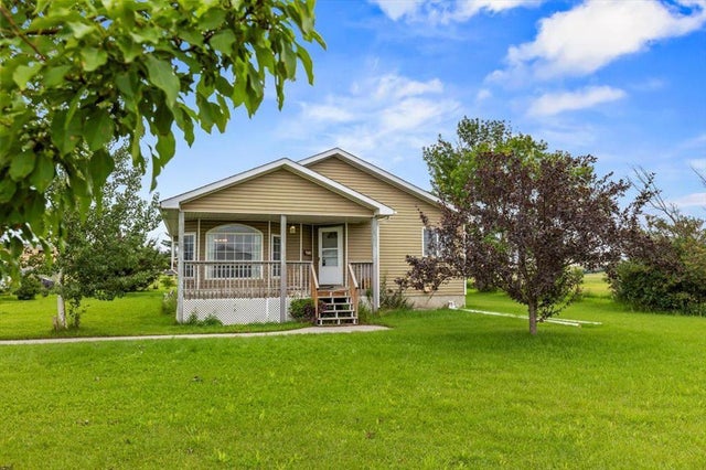 8580 23 Avenue Se, Calgary