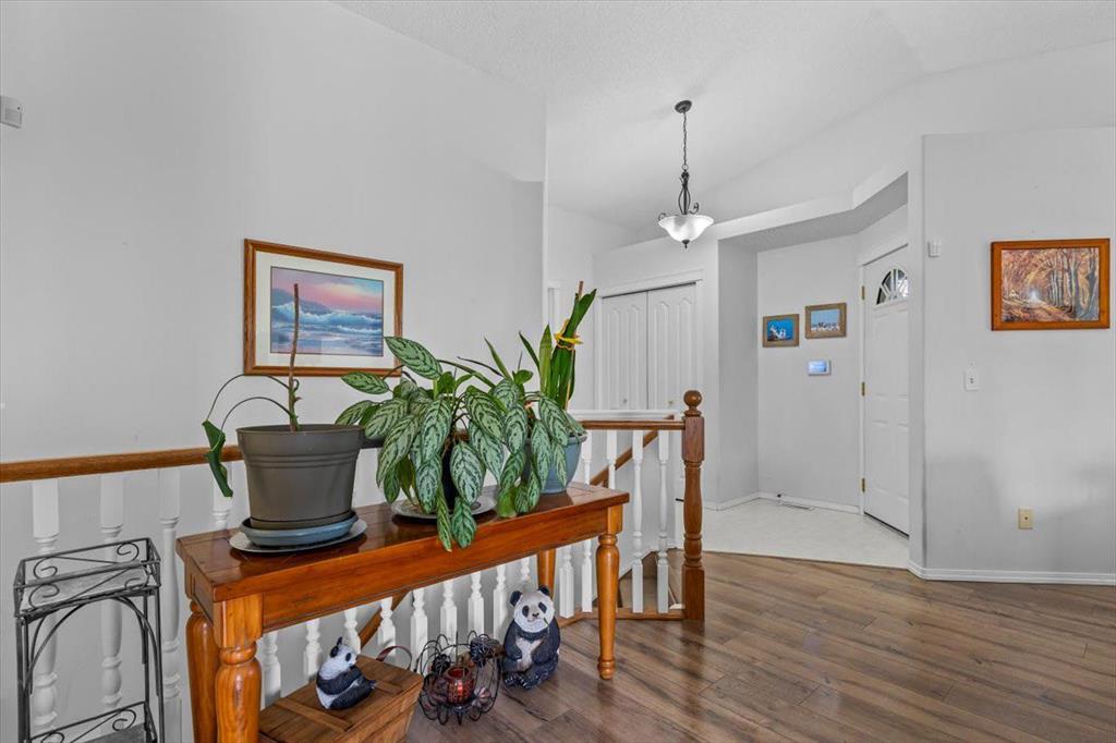 8580 23 Avenue Southeast, Calgary – Residential Detached Listing Photo 2