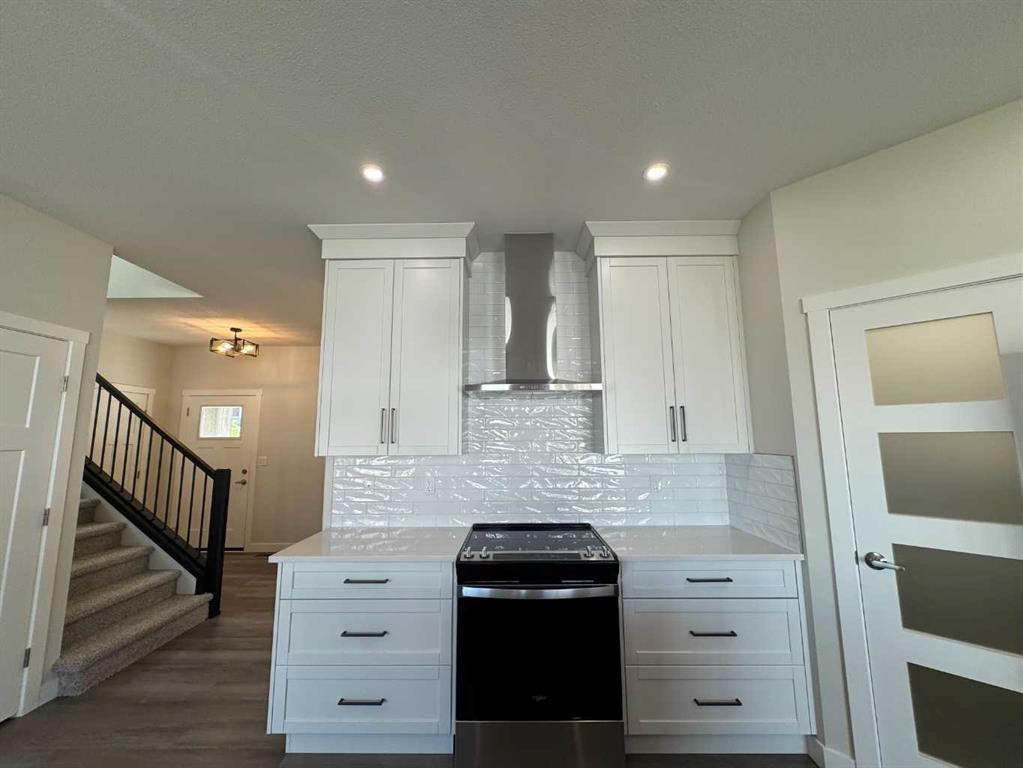 49 Emmett Crescent Red Deer Alberta T4P 3G8 Evergreen Home For Sale