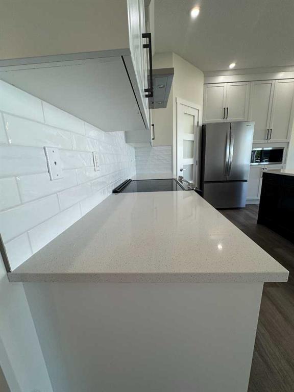 49 Emmett Crescent Red Deer Alberta T4P 3G8 Evergreen Home For Sale