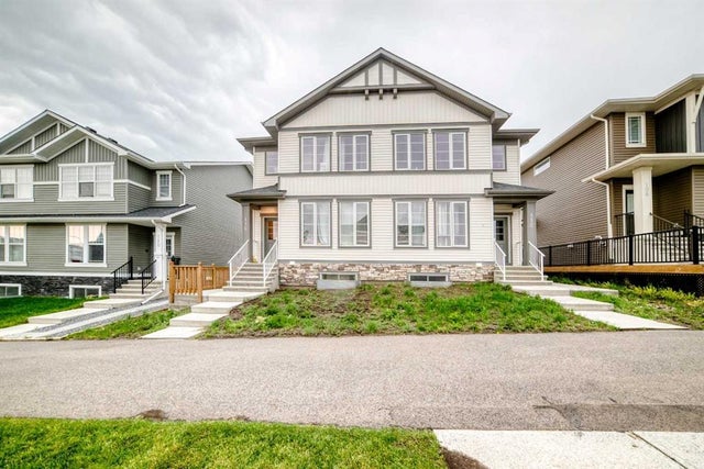 116 Ambleton Street Nw, Calgary