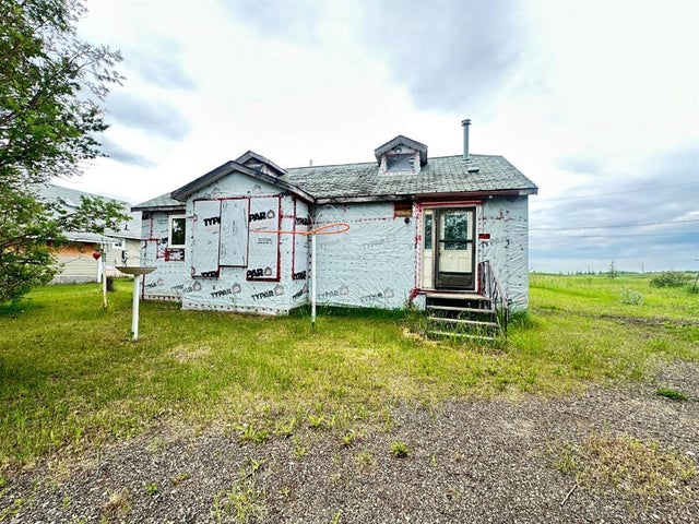 106 2 Street W, Waseca
