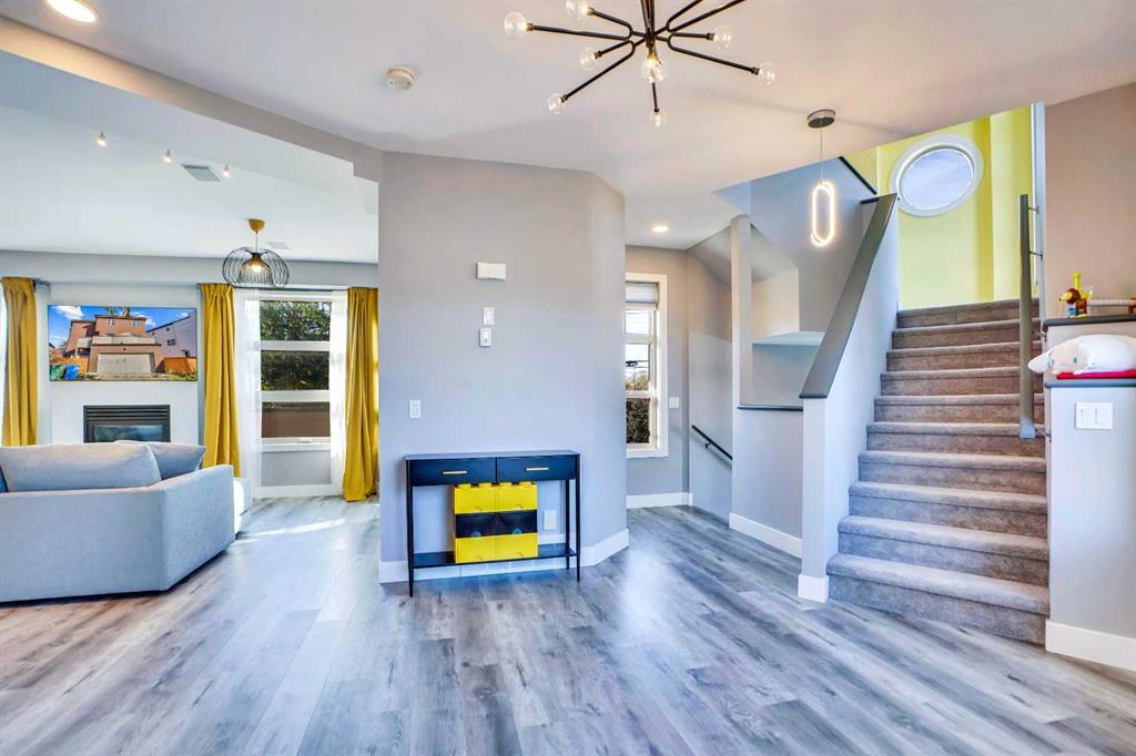 4735 17 Avenue Northwest, Calgary – Residential Detached Listing Photo 12