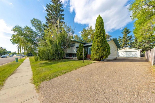 5204 32 Street, Lloydminster
