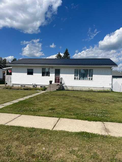 4828 53 Avenue, Whitecourt