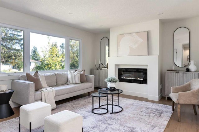 15 Hoover Place Sw, Calgary