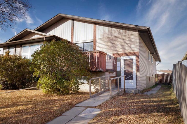 3716 44 Avenue Ne, Calgary
