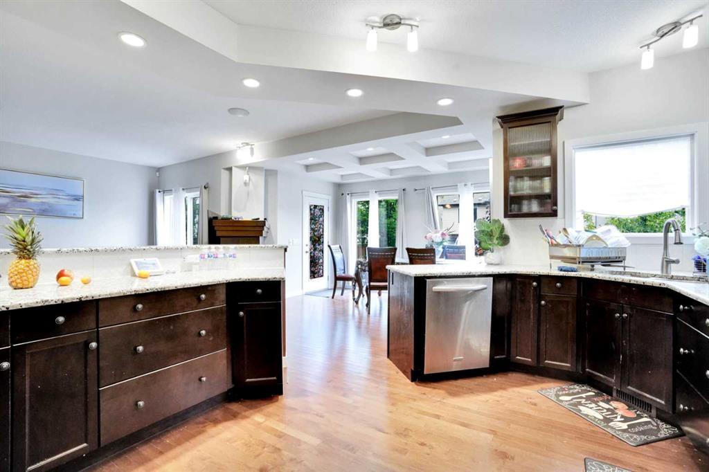 16 Silverado Skies Lane Southwest, Calgary – Residential Detached Listing Photo 11