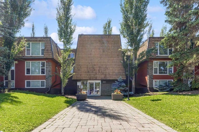 Photo for MLS®# A2244452 - home for sale at 303, 315 50 Avenue Southwest, Windsor Park, Calgary Alberta