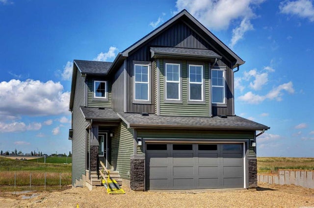 Real Estate Listing in Silverado, Calgary