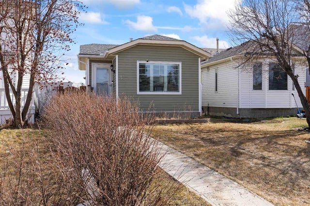 Photo for MLS®# A2244546 - home for sale at 31 Martinridge Place Northeast, Martindale, Calgary Alberta