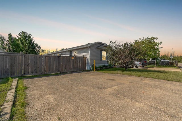 113 Mustang Road, Fort McMurray