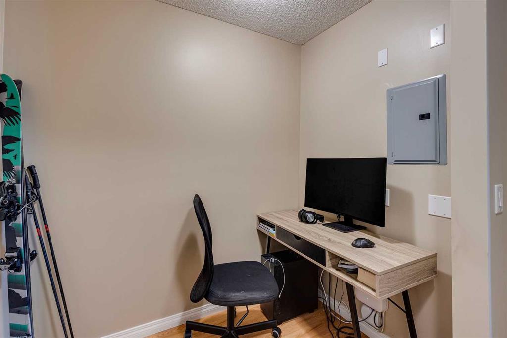 329, 22 Richard Place Southwest, Calgary – Residential Apartment Listing Photo 5