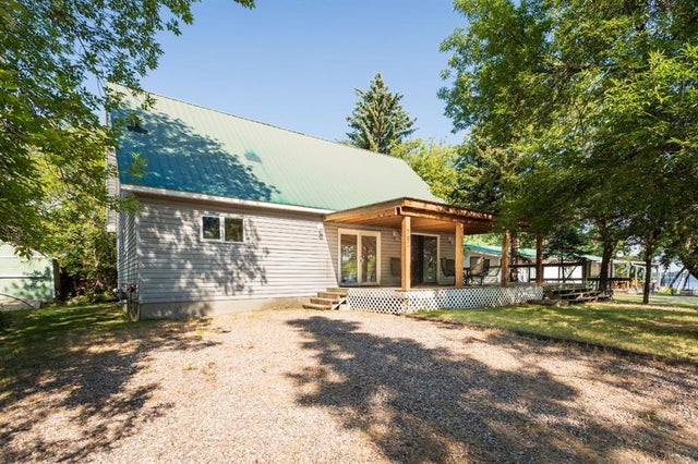 702 Rae Street Makwa Lake, Loon Lake