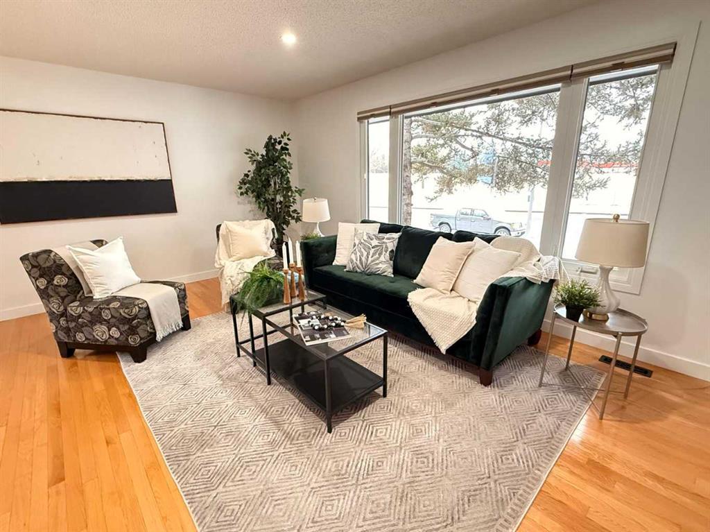 5632 Dalhousie Drive Northwest, Calgary – Residential Detached Listing Photo 8