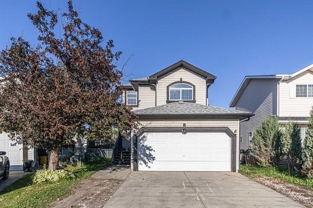 Calgary Home for Sale: Residential Listing in Applewood Park