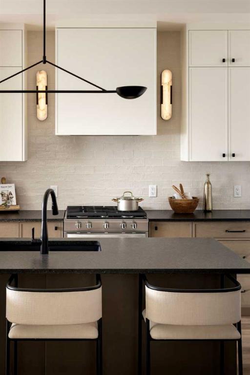 143 Creekview Avenue Southwest, Calgary – Residential Detached Listing Photo 3