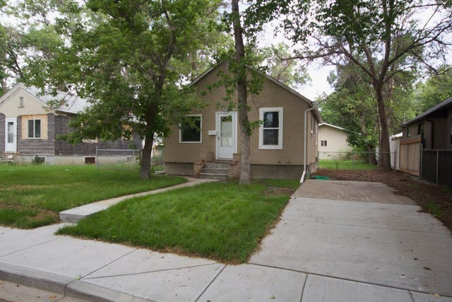 318 8 Street Se, Medicine Hat
