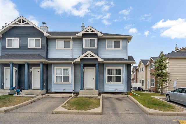 Residential Home for Sale in Calgary, Alberta