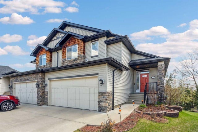 358 Crystal Green Rise, Okotoks