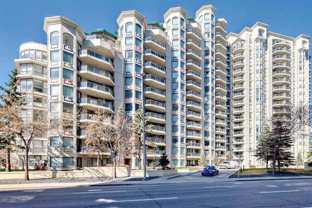 Calgary Real Estate: Residential Property for Sale in Downtown West End