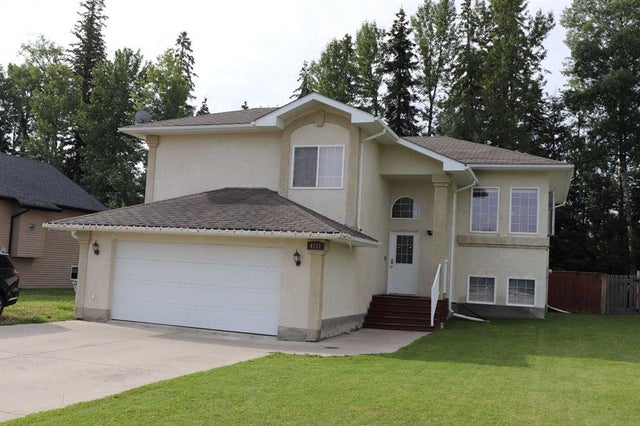 4111 15 Avenue, Edson