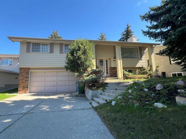 5516 Dalhart Hill Nw, Calgary