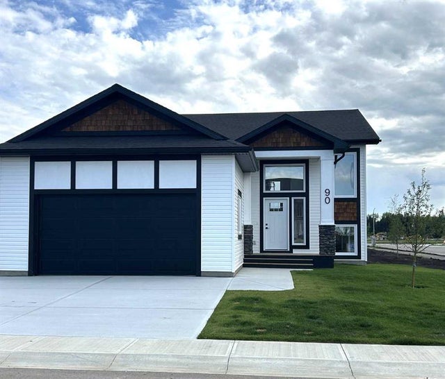 90 Vincent Crescent, Olds