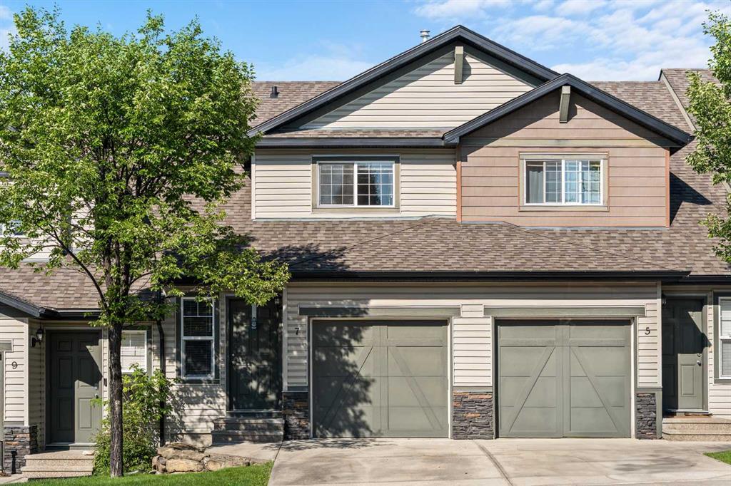 Okotoks Real Estate: Residential Property for Sale in Drake Landing