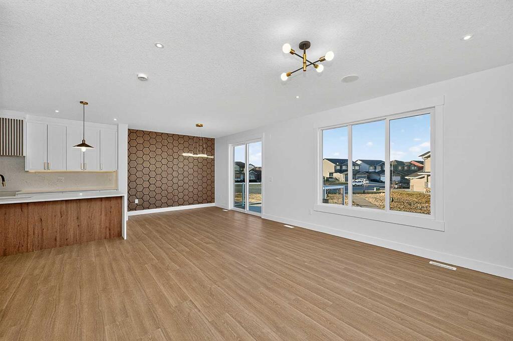 65 Lake Estate Circle, Strathmore – Residential Detached Listing Photo 12