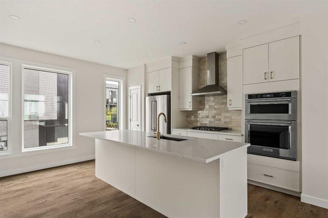 Residential Home for Sale in Calgary, Alberta