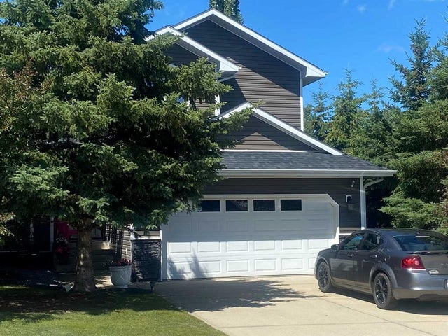 2 Pritchard Close, Sylvan Lake