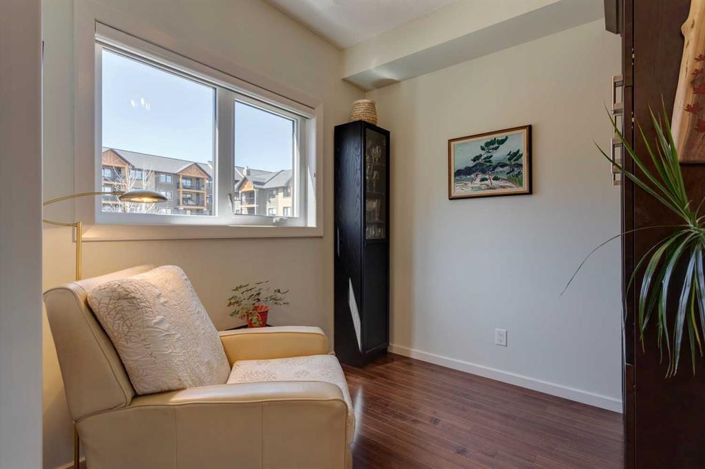 303 Valley Ridge Manor Northwest, Calgary – Residential Row/Townhouse Listing Photo 15