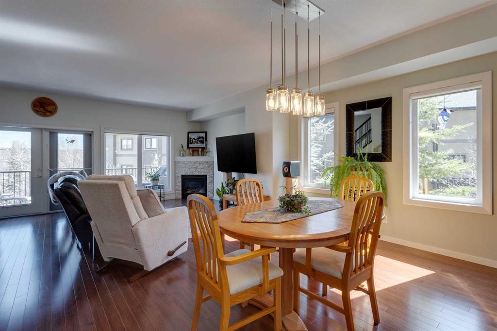 303 Valley Ridge Manor Northwest, Calgary – Residential Row/Townhouse Listing Photo 16