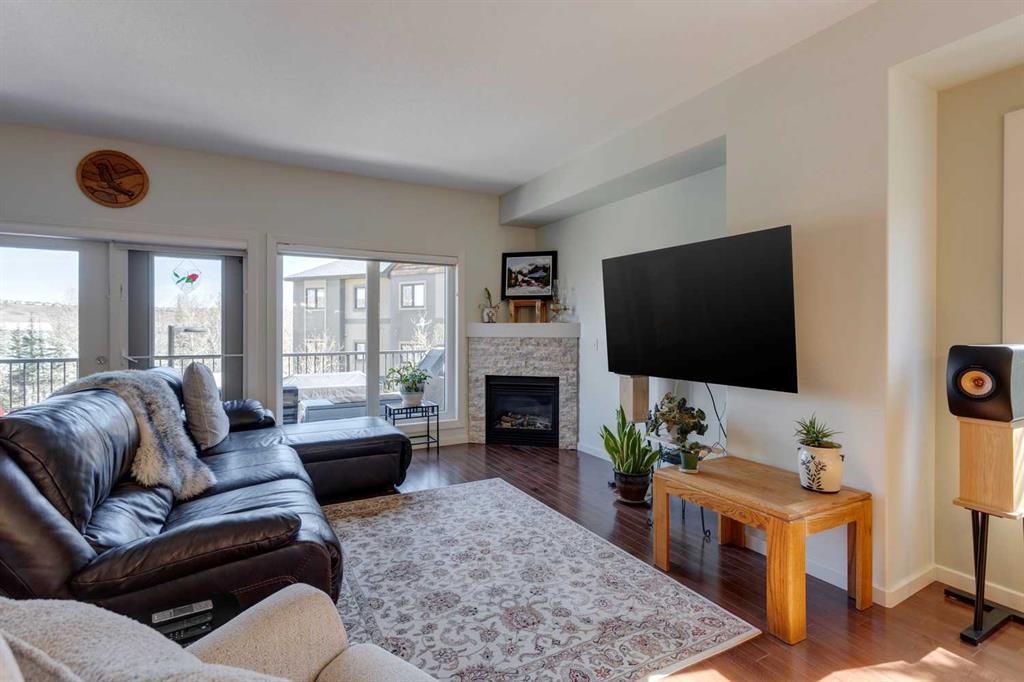 303 Valley Ridge Manor Northwest, Calgary – Residential Row/Townhouse Listing Photo 17