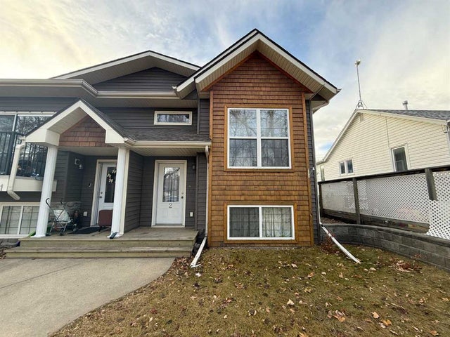 #2, 5011 55 Ave, Ponoka