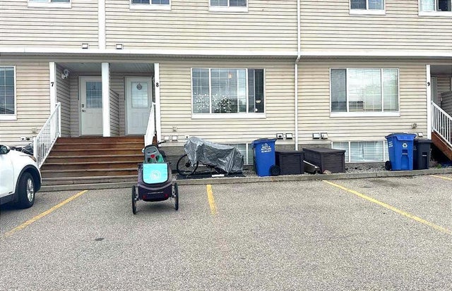 8, 304 Ross Avenue, Cochrane