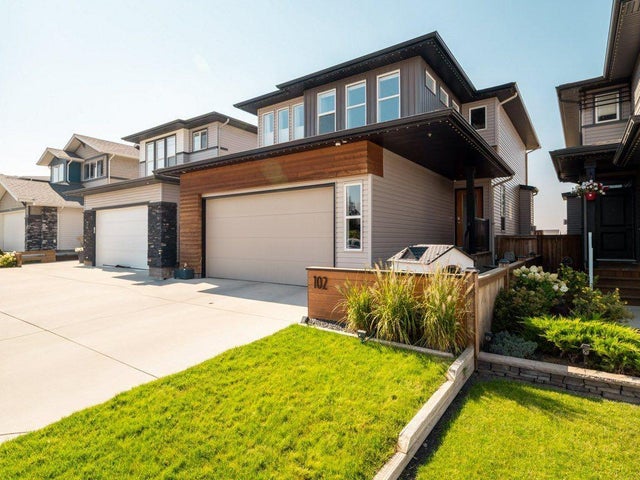 102 Blackwolf Bay N, Lethbridge