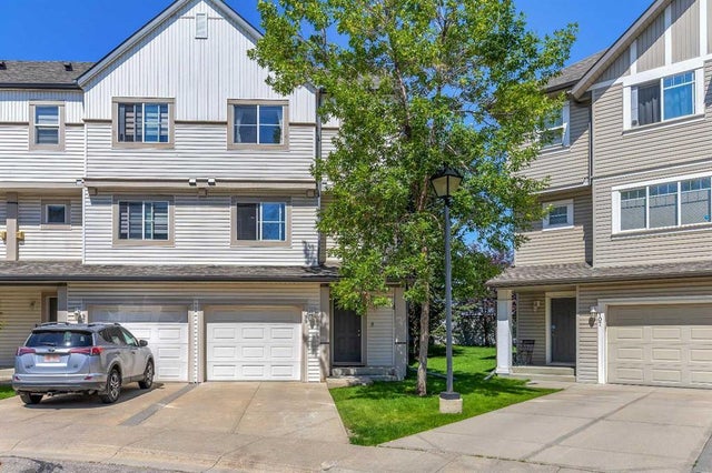Photo for MLS®# A2246118 - home for sale at 99 Copperfield Court Southeast, Copperfield, Calgary Alberta