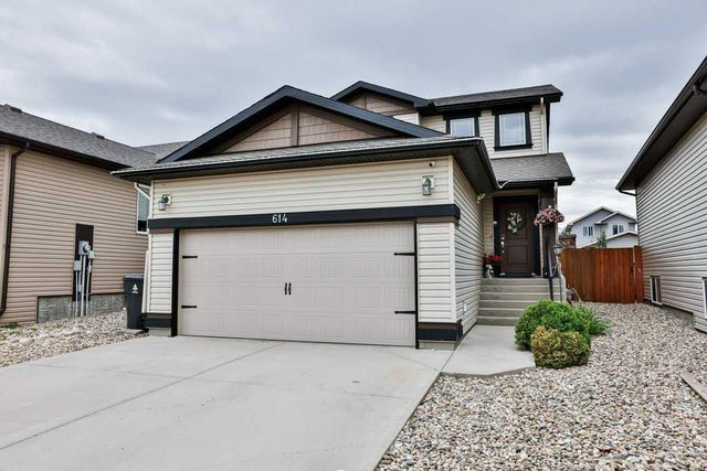 614 Marie Van Haarlem Crescent N, Lethbridge