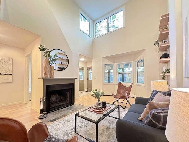 103, 2214 14a Street Sw, Calgary