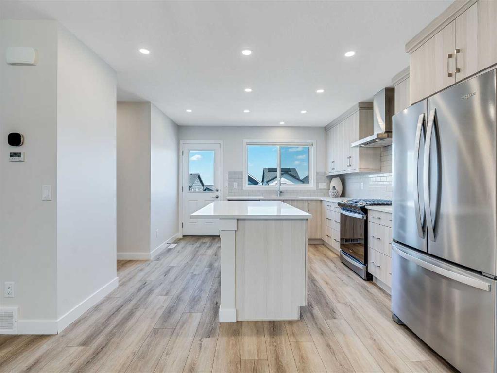 235 Aquila Way Northwest, Calgary – Residential Detached Listing Photo 11