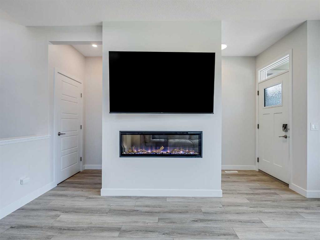 235 Aquila Way Northwest, Calgary – Residential Detached Listing Photo 7