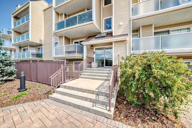 Photo for MLS®# A2246384 - home for sale at 201, 3727 42 Street Northwest, Varsity, Calgary Alberta