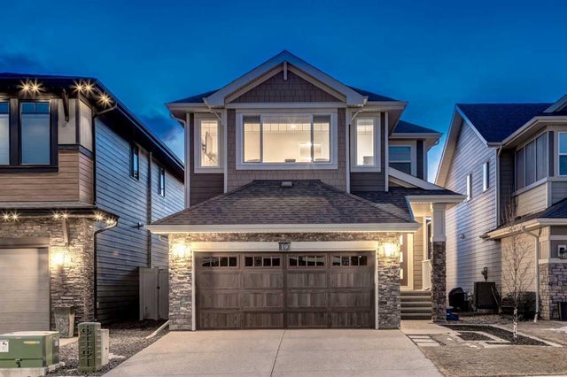 Calgary Home for Sale: Residential Listing in West Springs