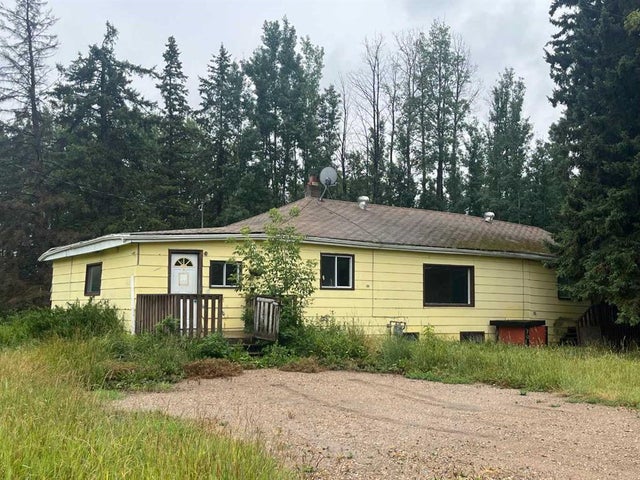 15420 Township Road 743a, Rural Big Lakes County