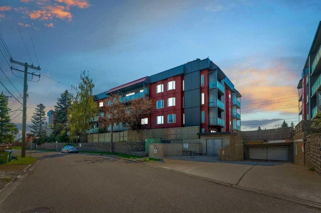 Calgary Real Estate Listing: 315, 335 Garry Crescent Northeast, Greenview